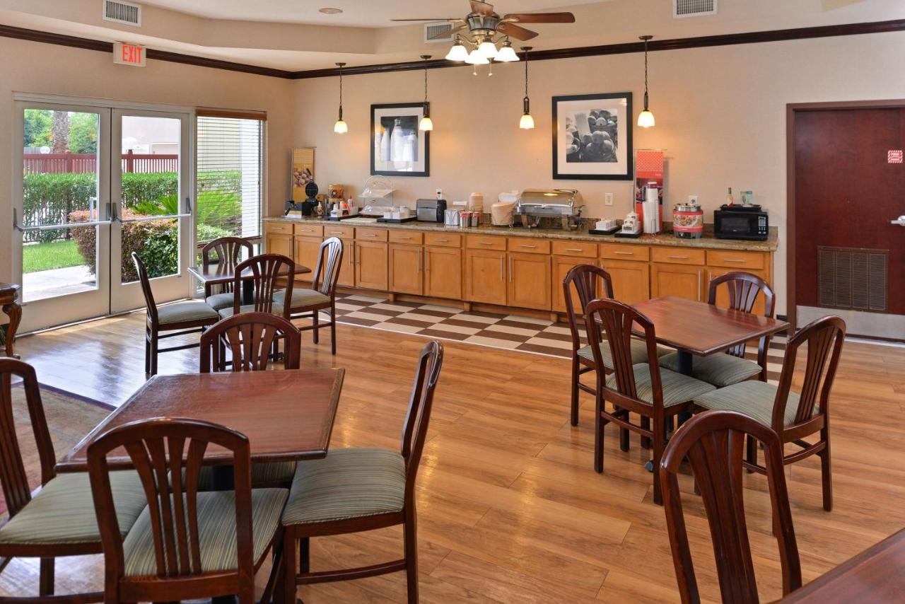 Hampton Houston-deer Park Ship Area Hotel