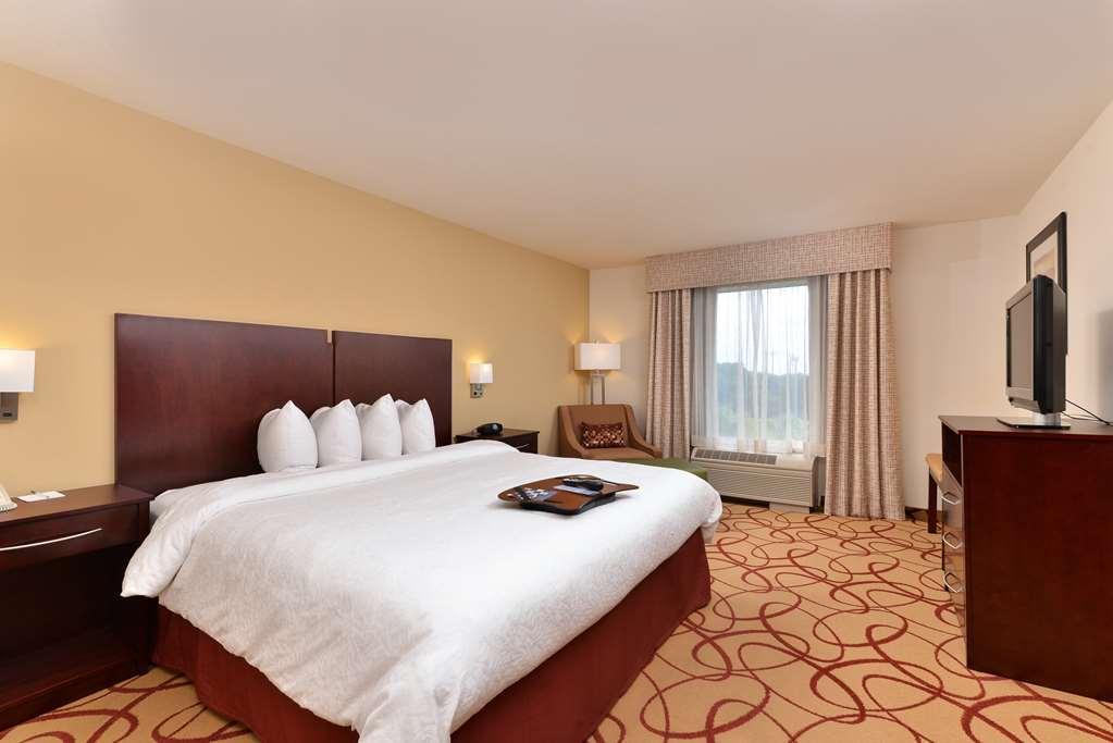 Hampton Houston-deer Park Ship Area Hotel 3*